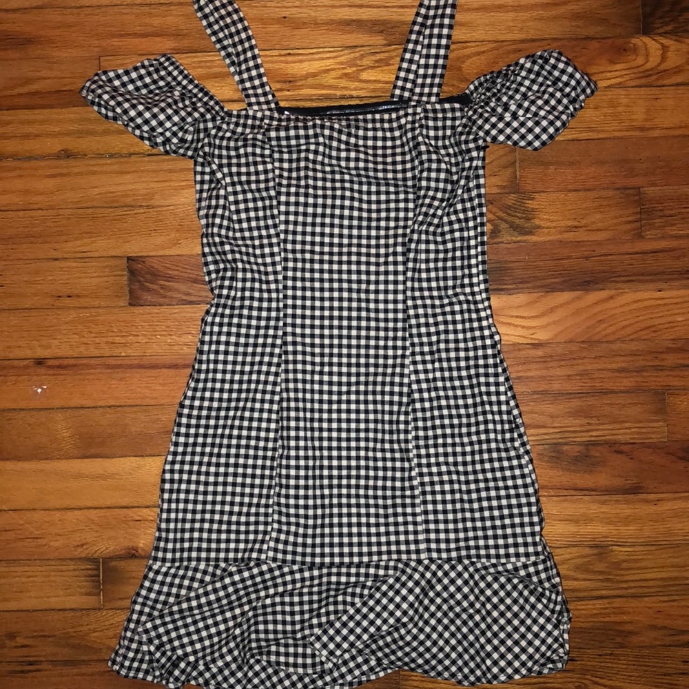 Checkered peplum dress